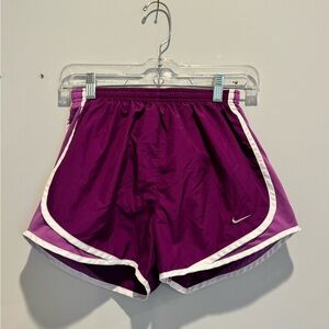 Nike Women’s Fri-fit Tempo Running Short